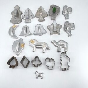 Vintage Aluminum Cookie Cutter Lot 19pc Mixed Christmas Animals Stars Hearts